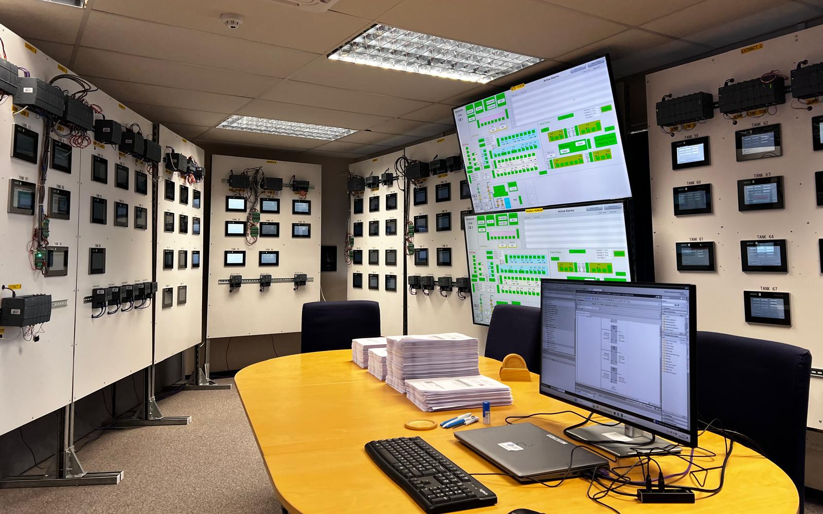 Major Factory Acceptance Test for a Complex Control System